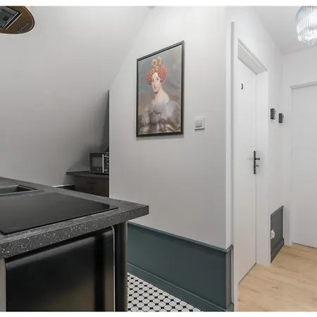 Privatunterkunft Belle - 5 Minutes To Old Town